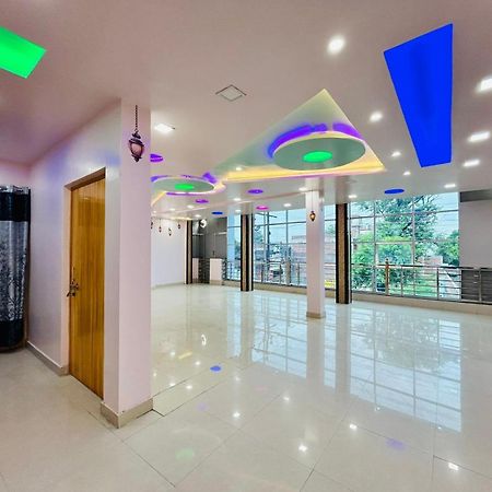 Smart Stays - Mmmut College - Gkp Airport โคราฆปุระ ภายนอก รูปภาพ