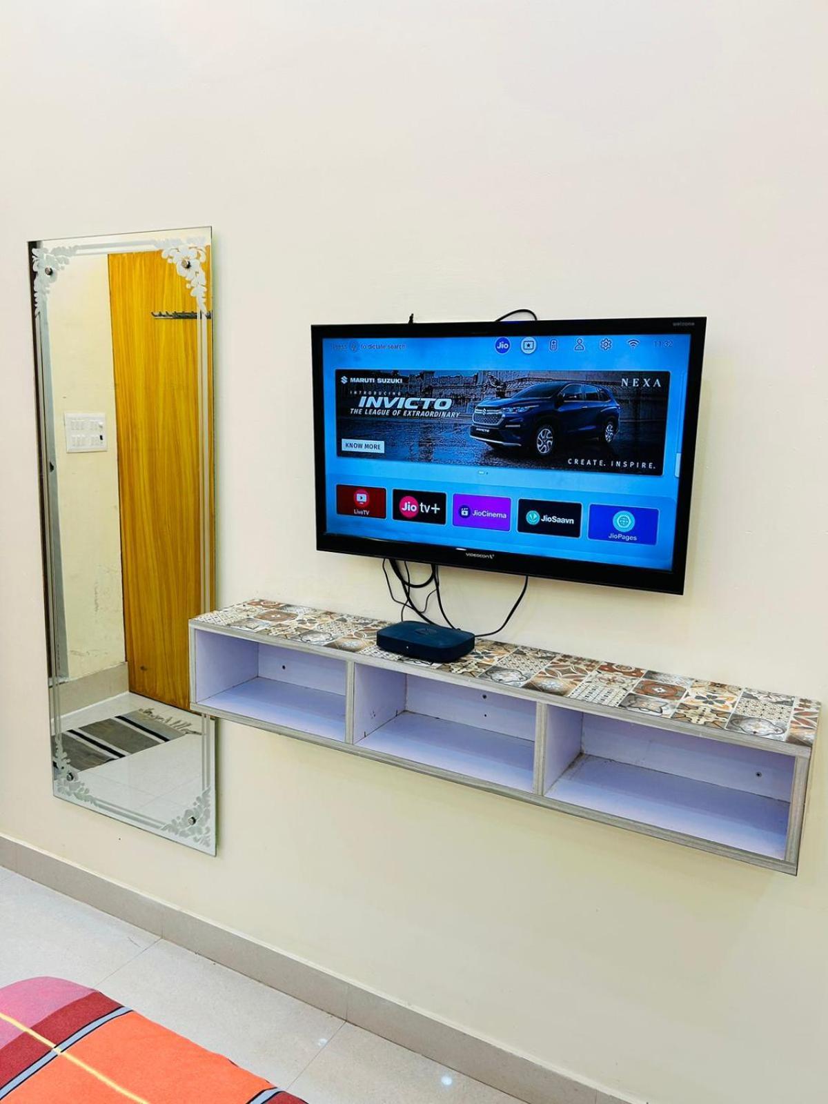 Smart Stays - Mmmut College - Gkp Airport โคราฆปุระ ภายนอก รูปภาพ