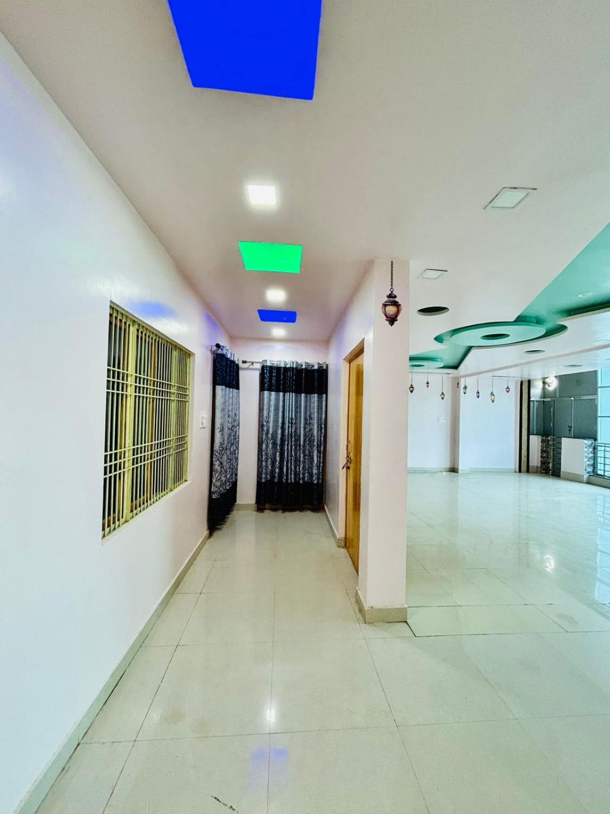 Smart Stays - Mmmut College - Gkp Airport โคราฆปุระ ภายนอก รูปภาพ